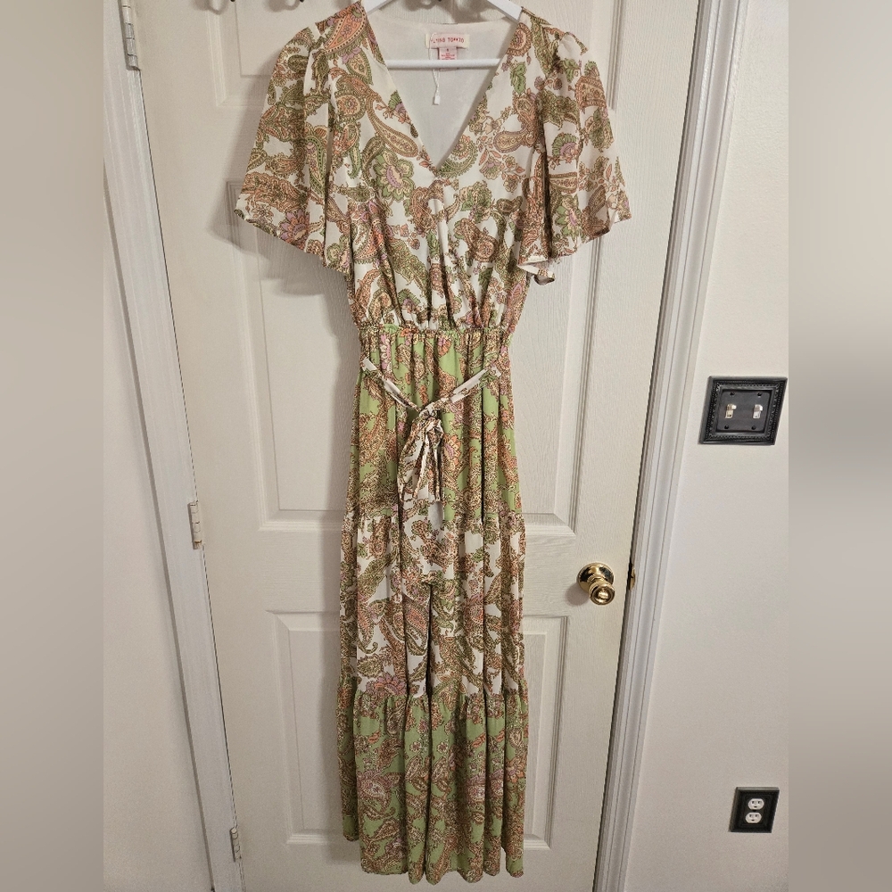 Flying Tomato Boho Paisley V-Neck Maxi Dress in Green and Cream Size Small NWOT